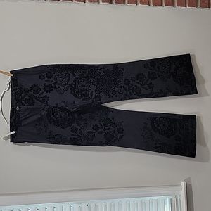 Doncaster Sport black floral boot cut jeans  10 NWOT